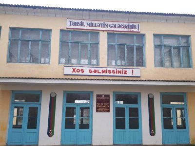 Xarici dillər təmayüllü gimnaziyada ibtidai siniflər bağlanır? -  Rəsmi CAVAB