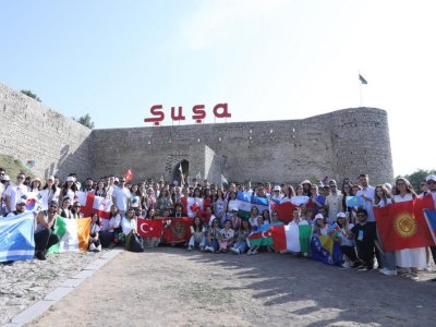 Diaspor Gənclərinin VI Yay Düşərgəsinin iştirakçıları Şuşada - GÖRÜNTÜLƏR