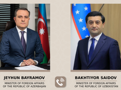 Ceyhun Bayramov özbək həmkarı ilə danışıqlar apardı 