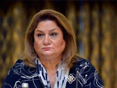 İlham Əliyev xanım deputatı TƏLTİF ETDİ