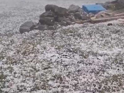 Kəlbəcərə güclü dolu yağır - GÖRÜNTÜLƏR