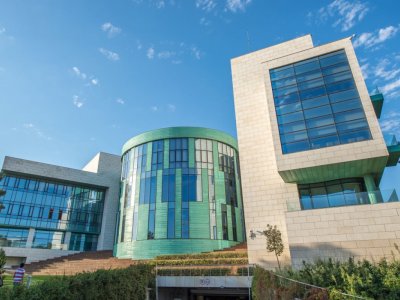 В Итало-Азербайджанском университете сколько студентов обучается ОБЪЯВЛЕНО