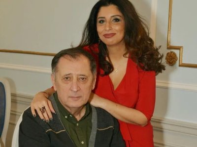 Baba Vəziroğlu'nun kızından medyaya itiraz: “Beni memur kızıyla karıştırmayın!”