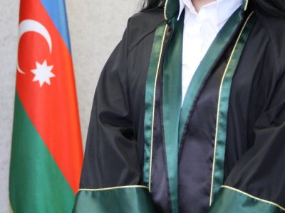 Vəkillərə yaşa görə əmək pensiyası hüququ verilsin! - TƏKLİF