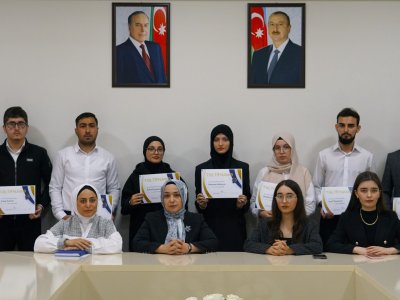 İlahiyyat İnstitutunun “Brend tələbə”ləri mükafatlandırılıb - FOTOLAR