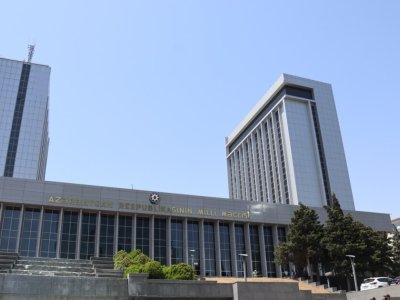 Milli Məclis bəyanat qəbul etdi