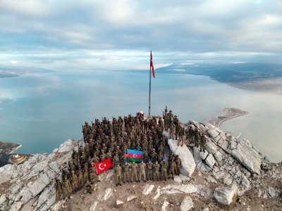 Türkiyə-Azərbaycan "Dağ komando kursu" başa çatıb