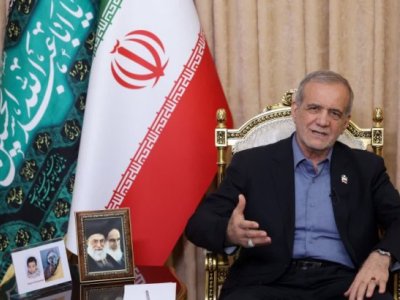 İran nüvə obyektlərini yenidən quracaq - Pezeşkian