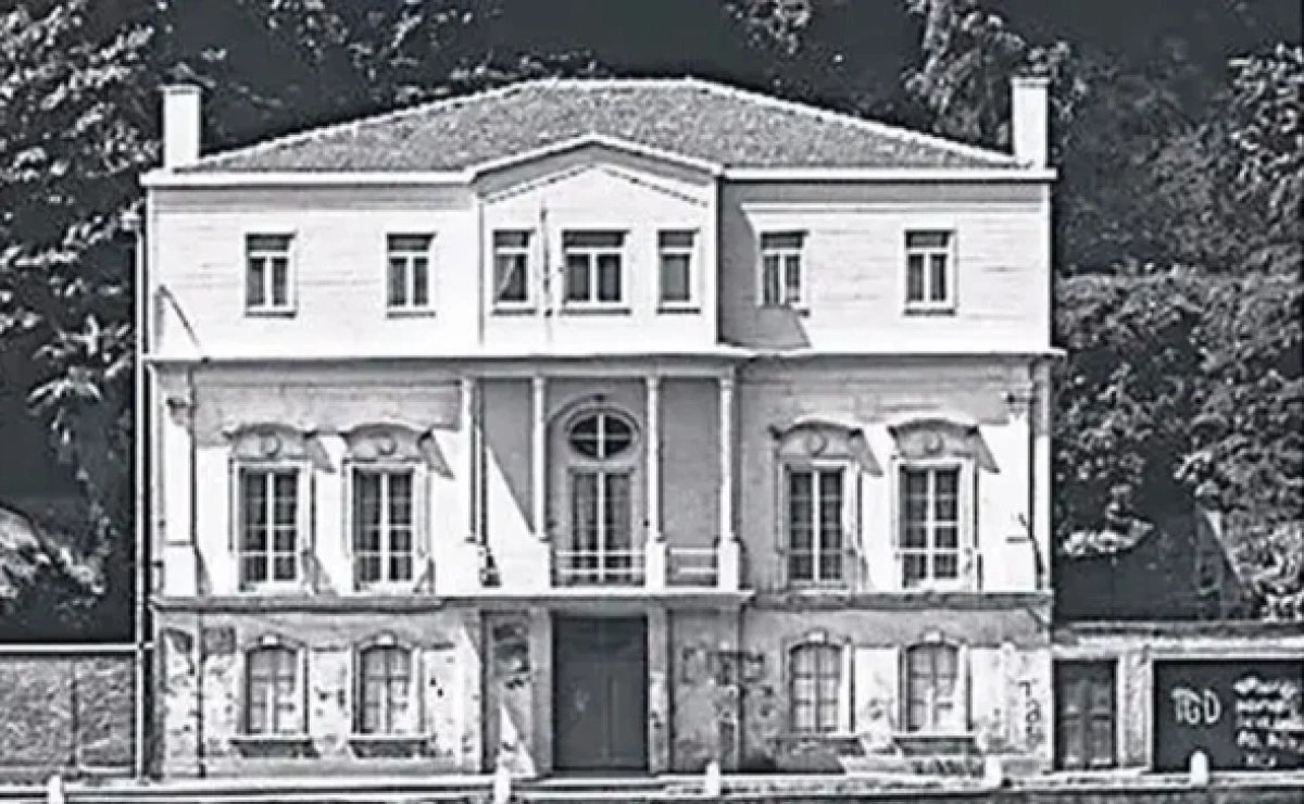 200 illik tarixi villa kimə veriləcək?