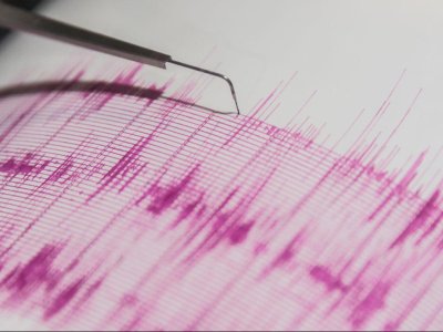 Əfqanıstanda güclü zəlzələ - Ölən və yarallananlar var