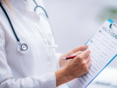 Bu şəxslərin icbari tibbi sığorta haqqı azaldılır