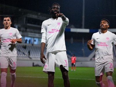 Misli Premyer Liqasında X tura bir oyunla yekun vurulub