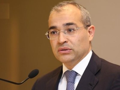 Mikayıl Cabbarov ekspertlərdən şikayətləndi