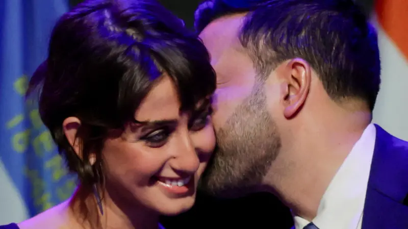 Nyu-Yorkun müsəlman meri: özü hind, arvadı suriyalıdır - FOTO