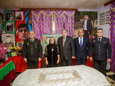 Salyan rayonunda şəhidlərin ailə üzvləri ziyarət olundu