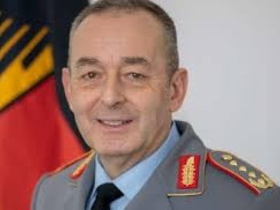 Ukraynada olanlar bizə dərs olmalıdır - Almaniya rəsmisi 