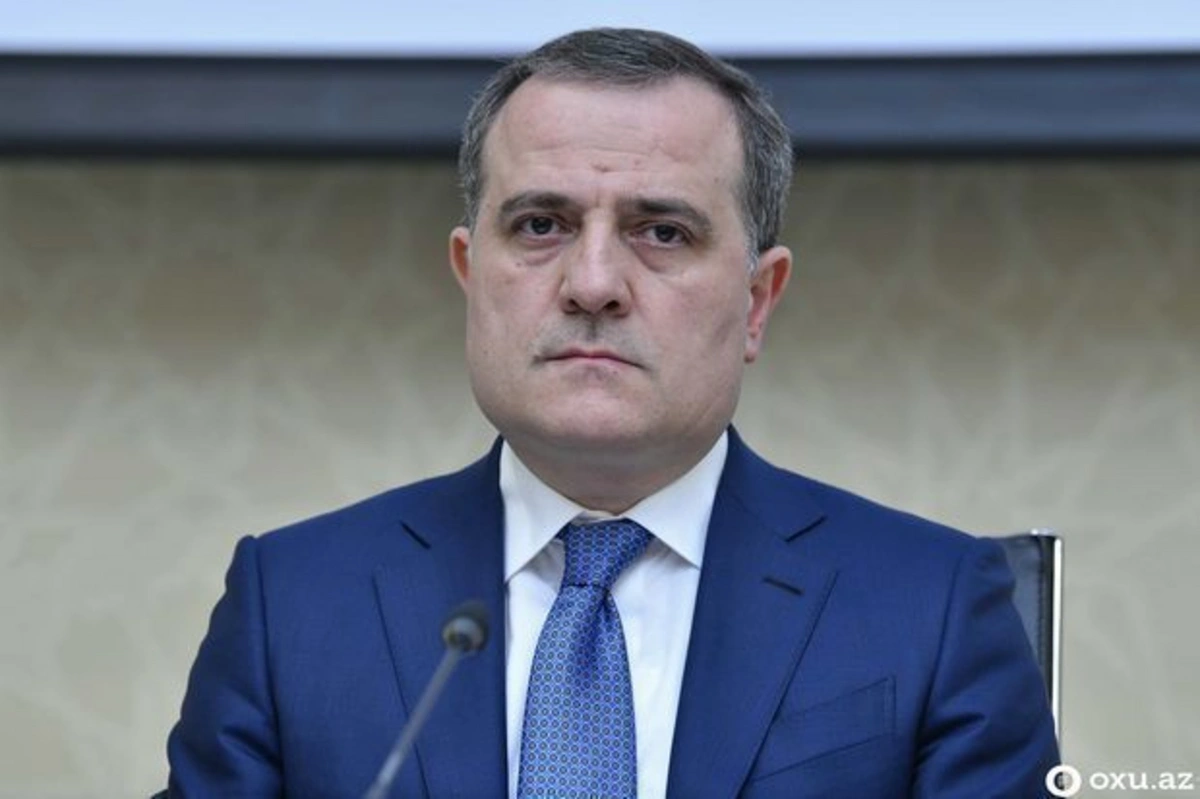 Makron zəng edib Azərbaycanı təhdid edirdi - Nazir sirləri açdı