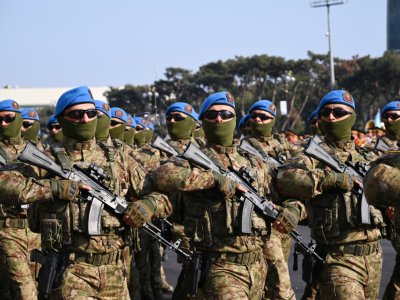 “Vətən Müharibəsi Qəhrəmanı” yüksək addır, yoxsa “Milli Qəhrəman”?