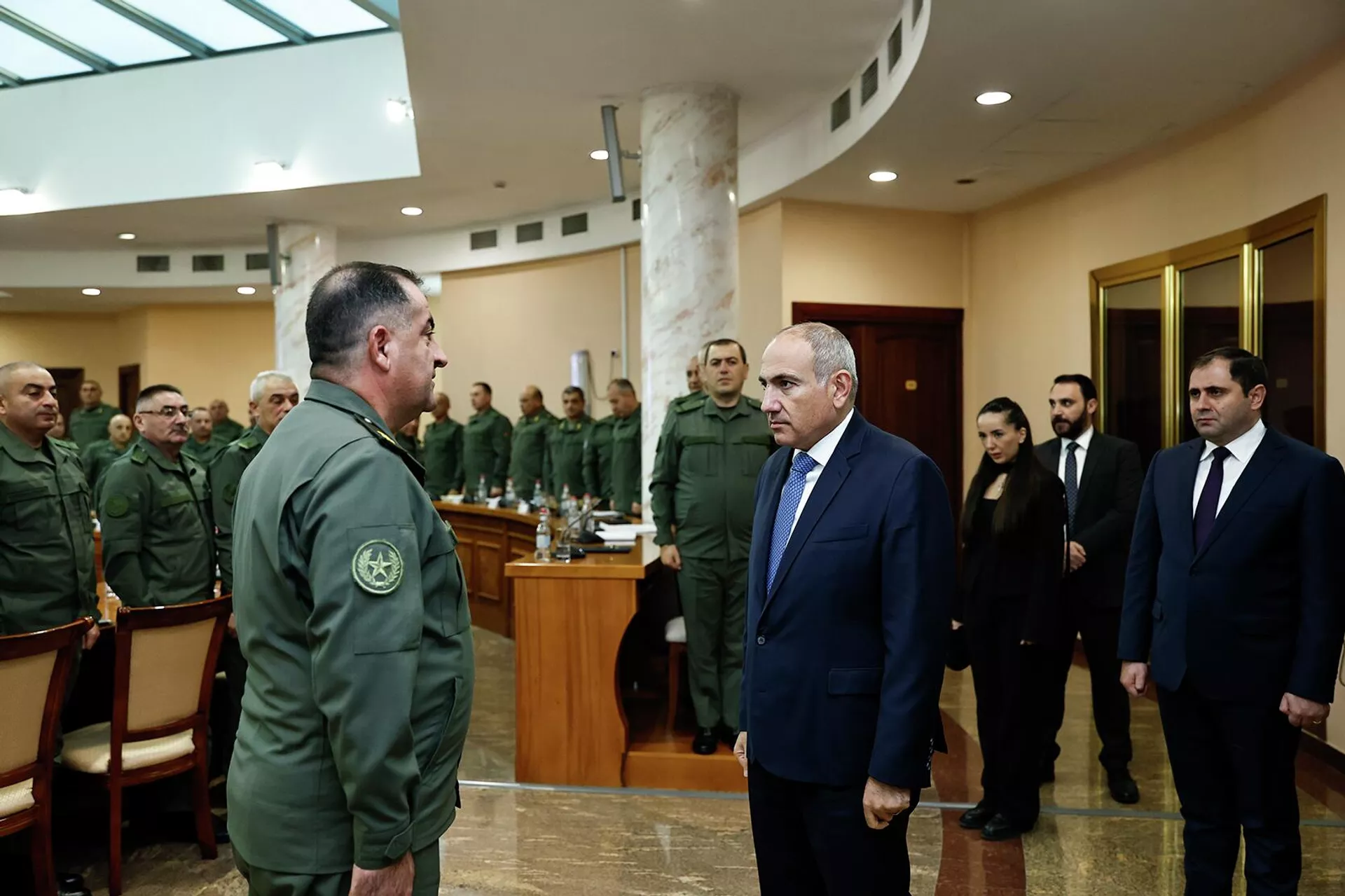 Paşinyan Silahlı Qüvvələrin əməliyyat müşavirəsini keçirdi