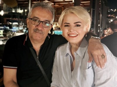 Kukla Teatrındakı tanınmış cütlük BOŞANIR