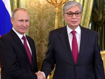 Putin Tokayevin dəvətini qəbul etdi