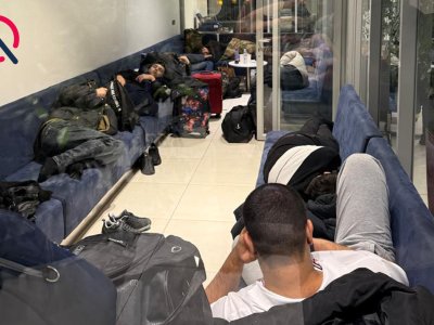 30-dan çox azərbaycanlı tələbə Moldova aeroportunda saxlanıldı - GÖRÜNTÜLƏR