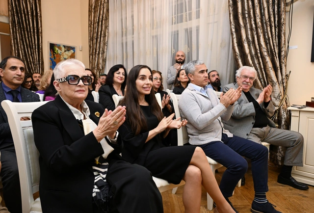 Leyla Əliyeva festivalın açılış mərasimində - FOTO