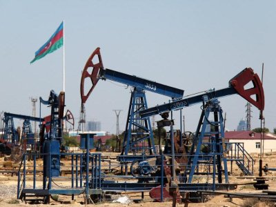 Azərbaycan nefti cüzi ucuzlaşdı