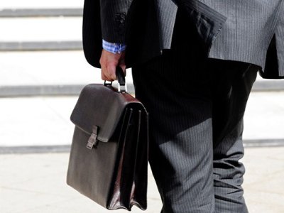 Nazirliklərə nəzarət artırılır - Yeni qaydalar TƏSDİQLƏNDİ