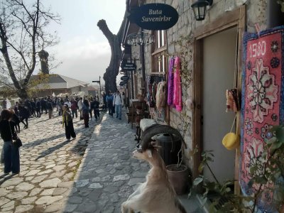 Azərbaycanla Ermənistan deputatları İstanbulda bir arada