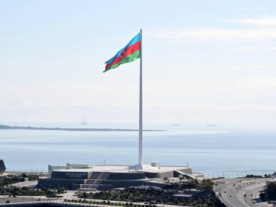 Azərbaycan Bayrağı yeni ölçüsü ilə REKORD QIRDI