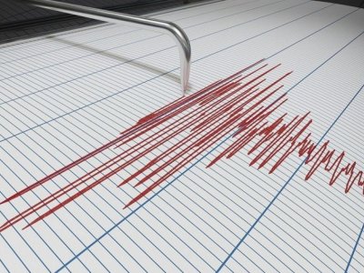 İndoneziyada güclü zəlzələ