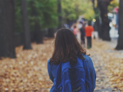 Sığınacaqda qalan yeniyetmə qız itkin düşdü