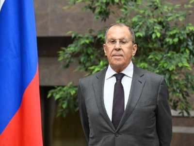 Lavrov iranlı həmkarı ilə danışıqlar apardı