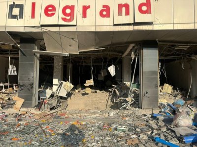 8 il əvvəl də həmin biznes mərkəzində yanğın olubmuş - FOTO