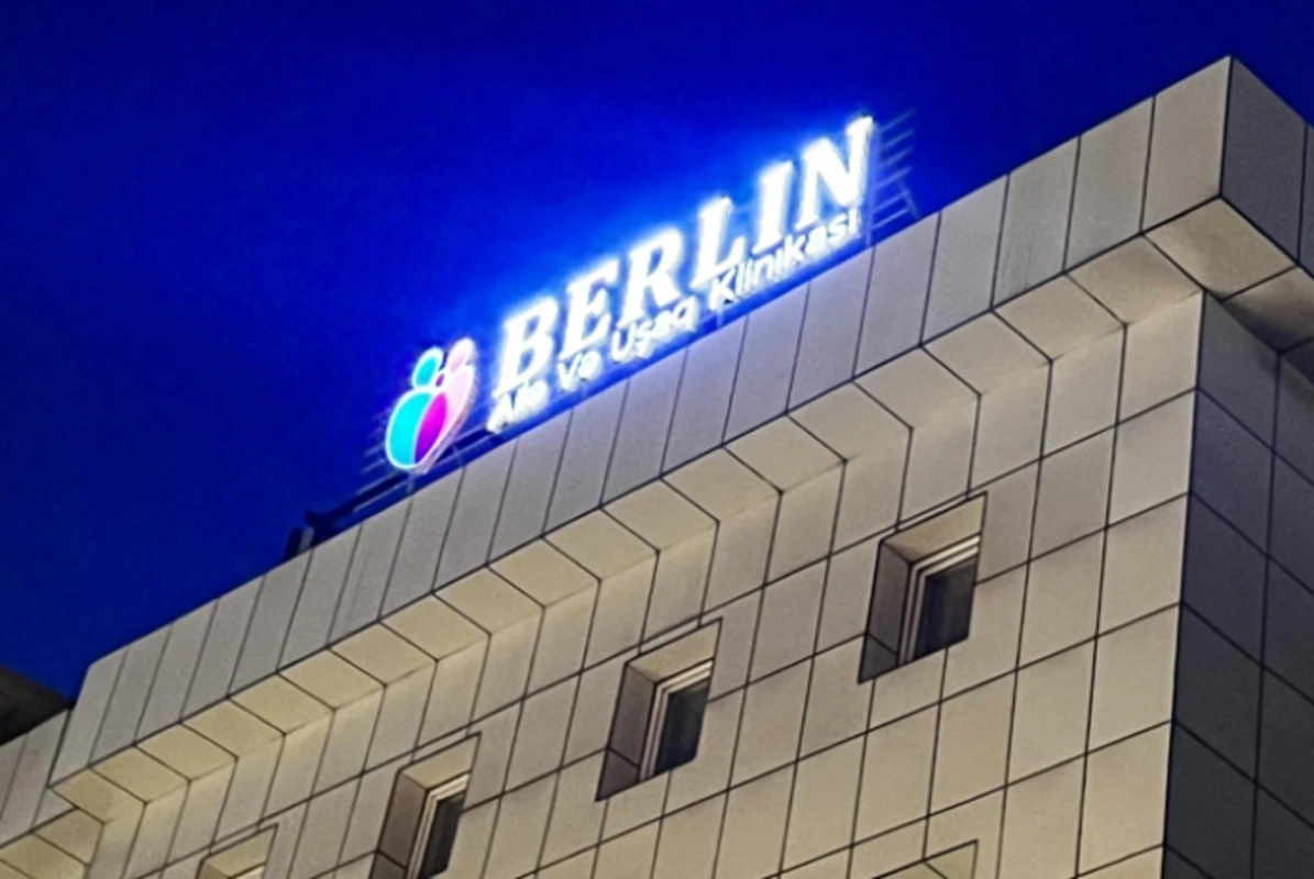 Bakıdakı klinikada tibbi təhsili olmayan şəxs xəstəni əməliyyat edib