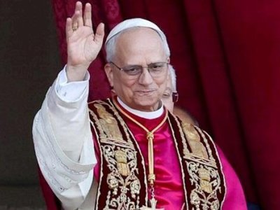 Roma Papası Türkiyədə səfərdədir