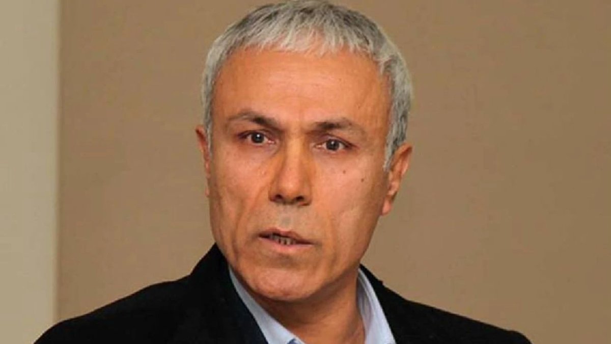 Papanın səfərindən əvvəl polis onu şəhərdən çıxardı