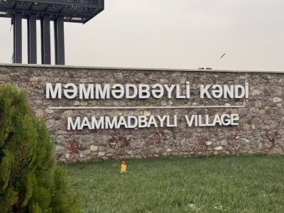 Məmmədbəyliyə köçən ailələrə evlərinin açarları verildi 