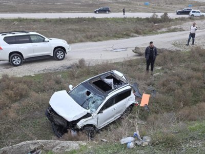 Siyəzəndə ağır qəza - 2 nəfər yaralandı