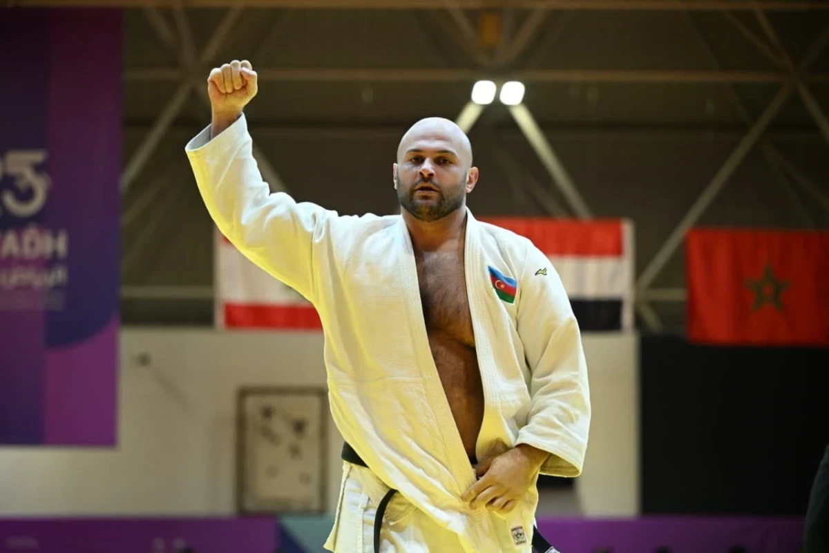 Cüdoçumuz Əbu-Dabidə medal qazandı