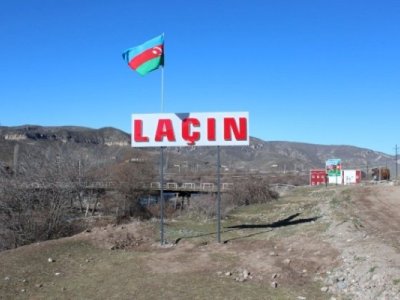 Laçının azadlığının 5 ili tamam olur