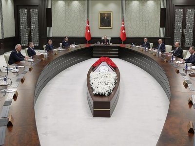 Ərdoğan nazirləri toplayır