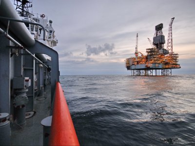 Azərbaycan nefti 66 dollardan yuxarı satılır