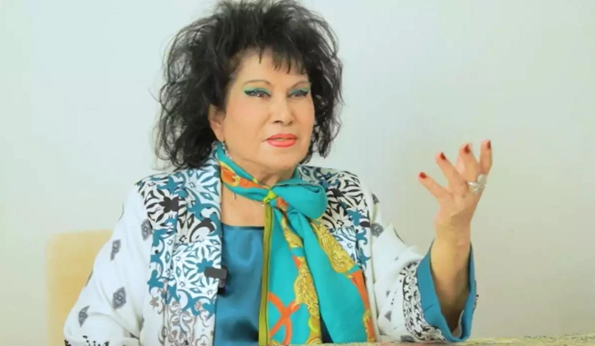 Səhnəmizi çox sevirəm - Zeynəb Xanlarovanın yeni GÖRÜNTÜLƏRİ