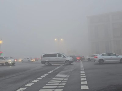 Dumanlı hava yollarda hərəkəti çətinləşdirdi