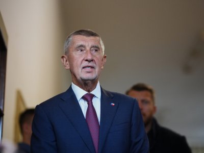 Milyarder Baş naziri təyin edildi