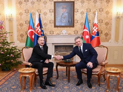 İlham Əliyev Slovakiyanın Baş naziri ilə görüşdü - FOTO