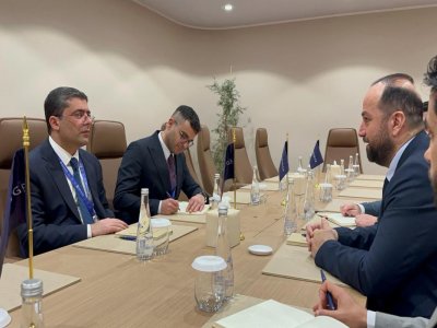 Əhməd İsmayılov Suriyanın informasiya naziri ilə görüşdü - FOTO