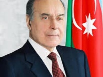 "Heydər Əliyev Azərbaycan dövlətçiliyinin banisidir" - Ağalar Vəliyev